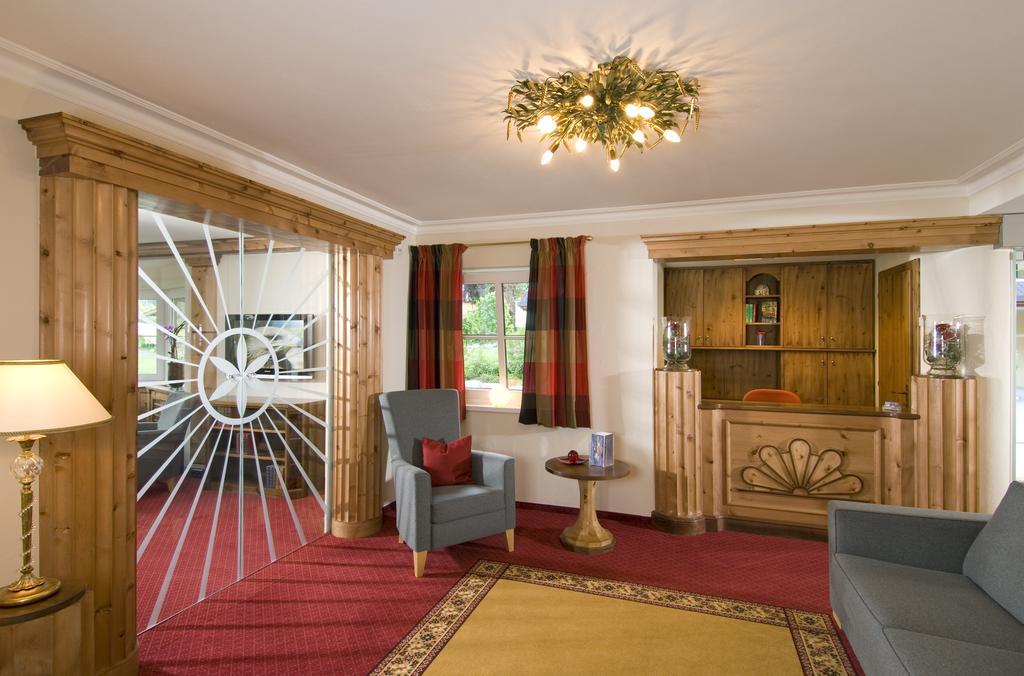 Hotel Hubertus Brixen im Thale Room photo
